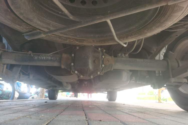 Used Wuling Zhengcheng 2021 1.5T Manual Luxury Version Chassis Rear