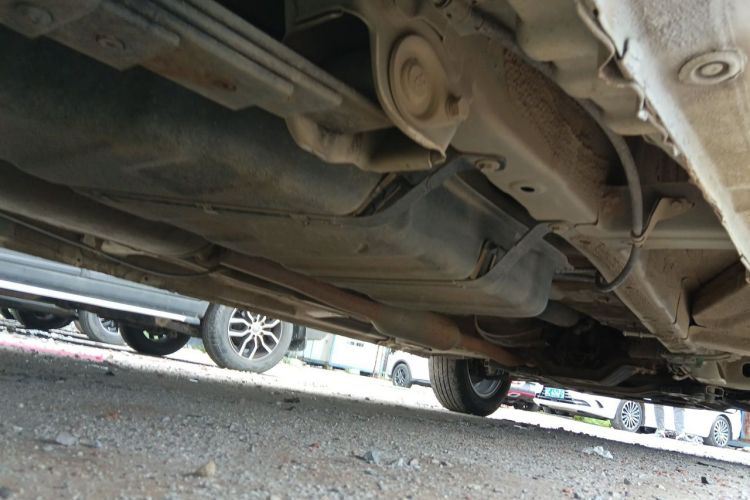 Used Wuling Zhengcheng 2021 1.5T Manual Luxury Version Chassis Rear Right