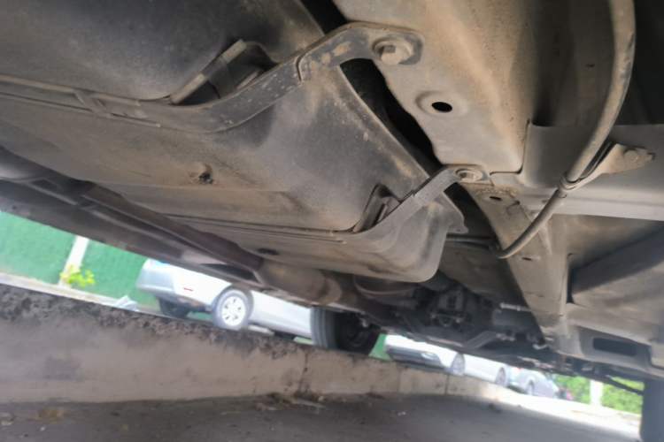 Used Wuling Zhengcheng 2021 1.5T Manual Comfort Version Chassis Rear Right