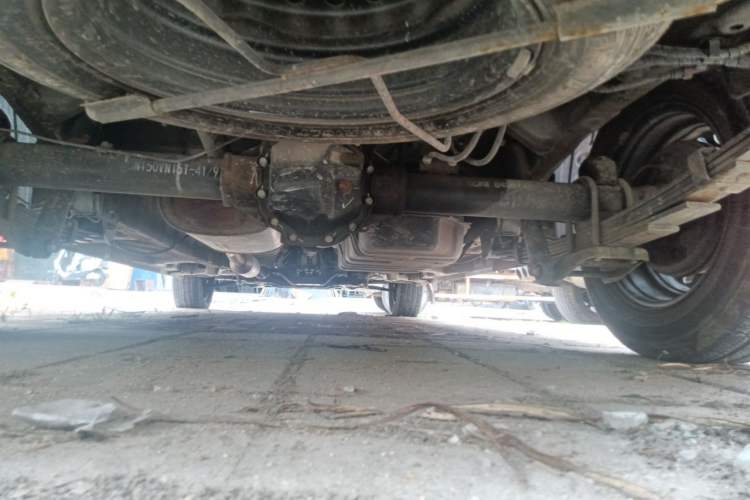 Used Wuling Zhengcheng 2021 1.5T Manual Comfort Version Chassis Rear