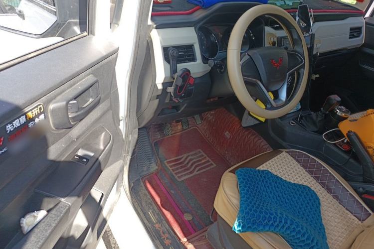 Used Wuling Zhengcheng 2021 1.5T Manual Comfort Version Driver Seat