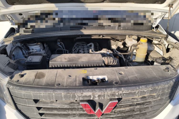 Used Wuling Zhengcheng 2021 1.5T Manual Comfort Version Engine Bay