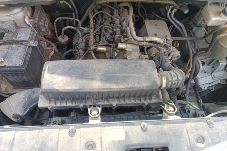 Used Wuling Zhengcheng 2021 1.5T Manual Comfort Version Engine Bay