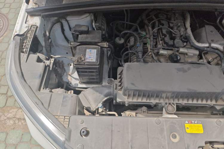 Used Wuling Zhengcheng 2021 1.5T Manual Luxury Version Engine Bay Right