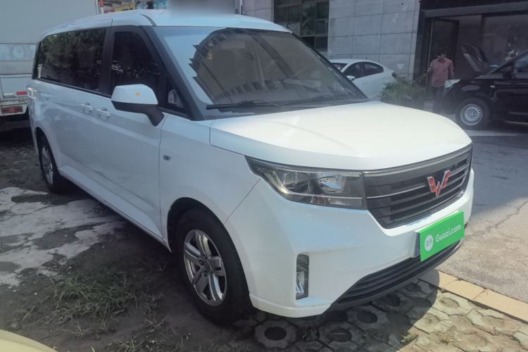 Used Wuling Zhengcheng 2021 1.5T Manual Luxury Version Exterior 1