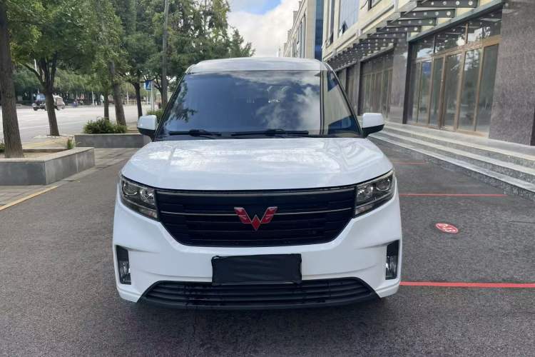 Used Wuling Zhengcheng 2021 1.5T Manual Luxury Version Exterior 1