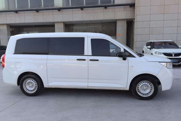 Used Wuling Zhengcheng 2021 1.5T Manual Comfort Version Exterior 2