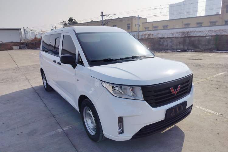 Used Wuling Zhengcheng 2021 1.5T Manual Comfort Version Exterior 2
