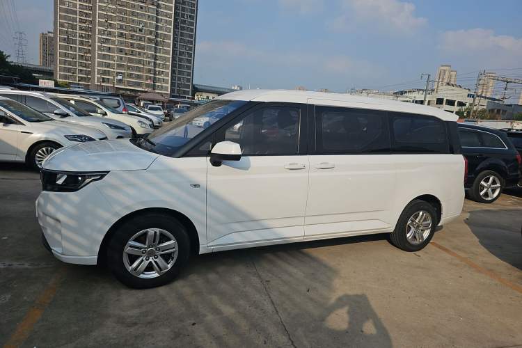 Used Wuling Zhengcheng 2021 1.5T Manual Luxury Version Exterior 3