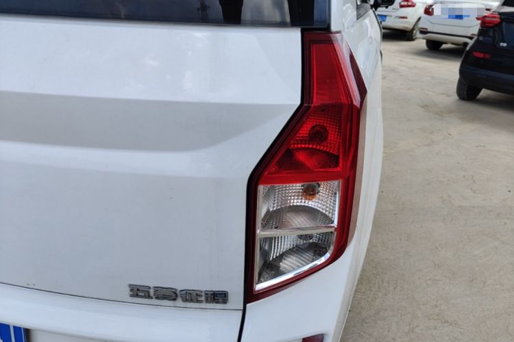 Used Wuling Zhengcheng 2021 1.5T Manual Comfort Version Exterior 3