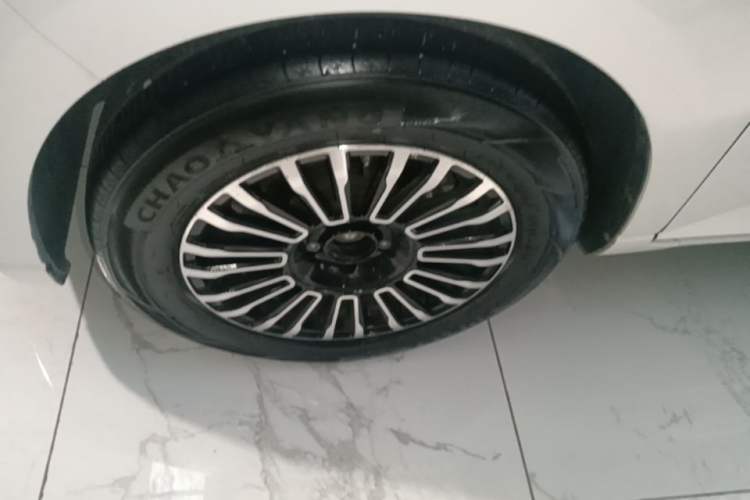 Used Wuling Zhengcheng 2021 1.5T Manual Luxury Version Exterior 4