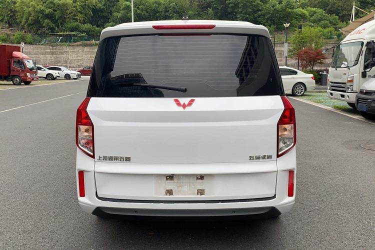 Used Wuling Zhengcheng 2021 1.5T Manual Luxury Version Exterior 4