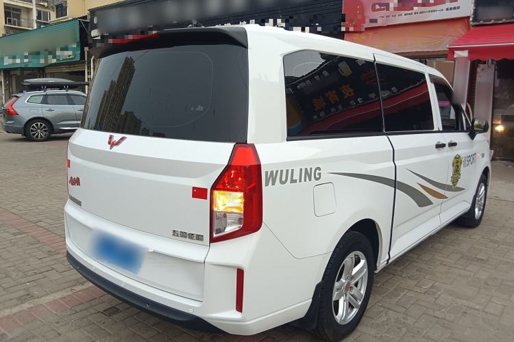 Used Wuling Zhengcheng 2021 1.5T Manual Comfort Version Exterior 5
