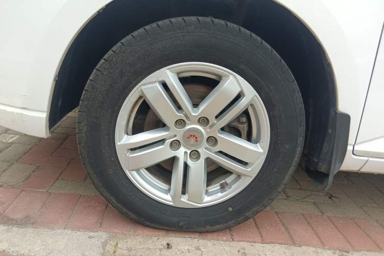 Used Wuling Zhengcheng 2021 1.5T Manual Comfort Version Exterior 7
