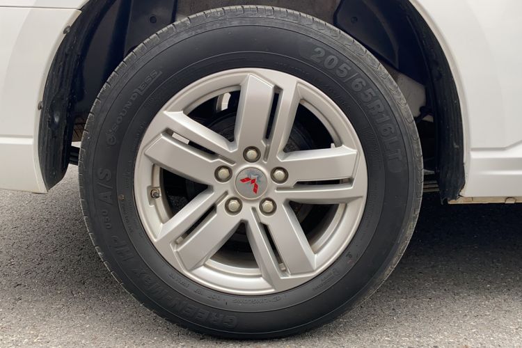 Used Wuling Zhengcheng 2021 1.5T Manual Luxury Version Exterior 8