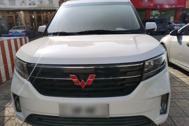 Used Wuling Zhengcheng 2021 1.5T Manual Luxury Version Front