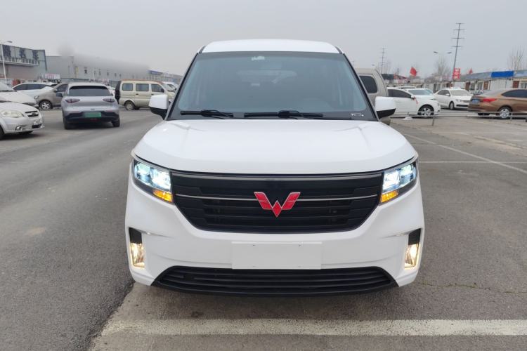 Used Wuling Zhengcheng 2021 1.5T Manual Luxury Version Front