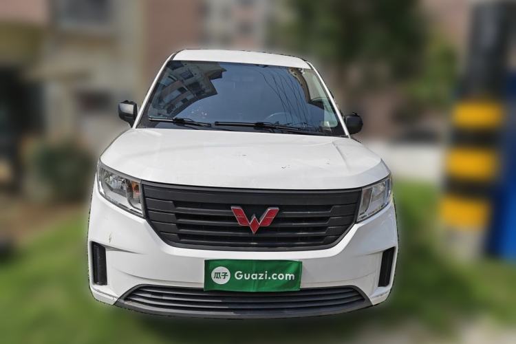 Used Wuling Zhengcheng 2021 1.5T Manual Comfort Version Front