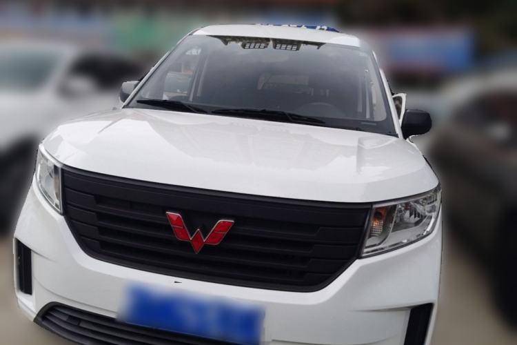 Used Wuling Zhengcheng 2021 1.5T Manual Comfort Version Front