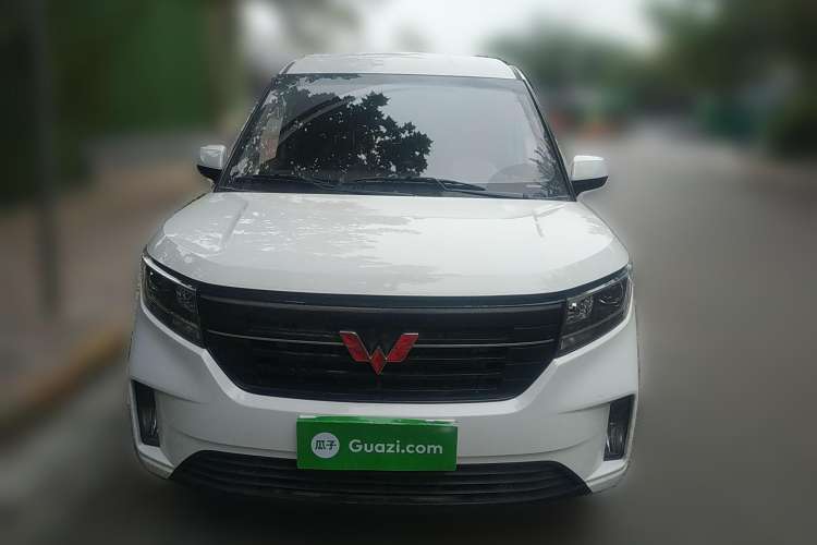 Used Wuling Zhengcheng 2021 1.5T Manual Luxury Version Front