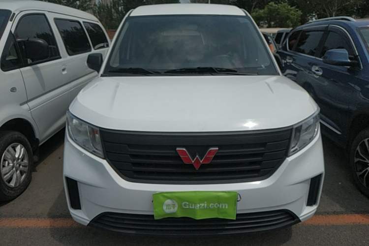 Used Wuling Zhengcheng 2021 1.5T Manual Comfort Version Front