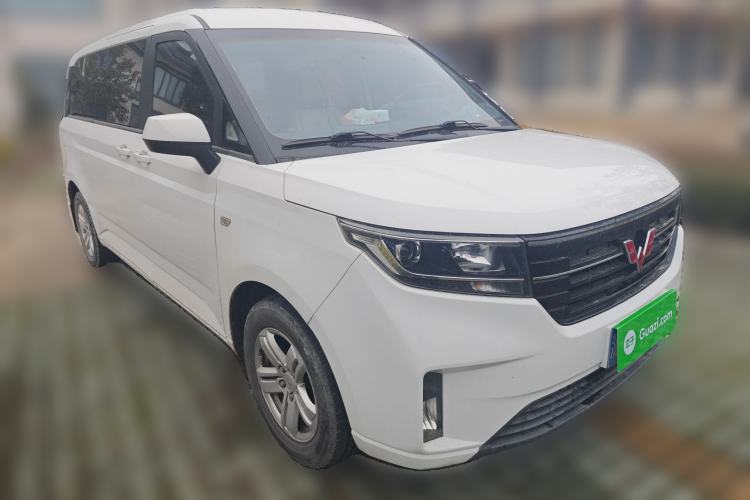 Used Wuling Zhengcheng 2021 1.5T Manual Luxury Version Front Right 45 Deg