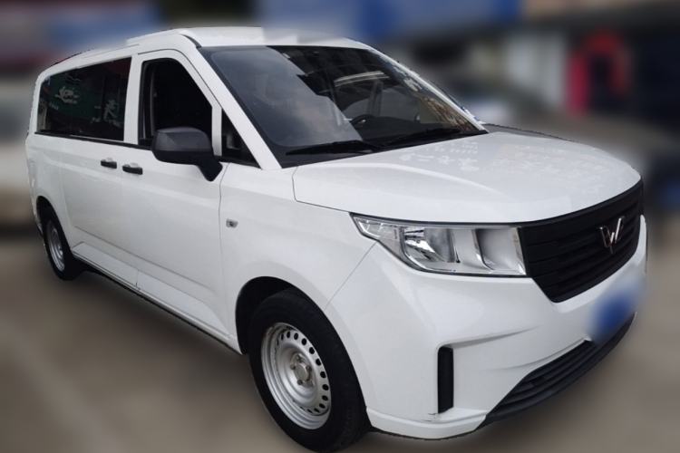 Used Wuling Zhengcheng 2021 1.5T Manual Comfort Version Front Right 45 Deg