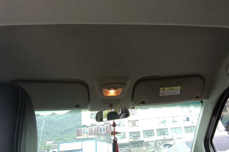 Used Wuling Zhengcheng 2021 1.5T Manual Luxury Version Headliner