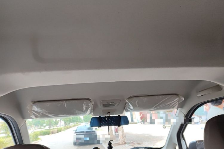 Used Wuling Zhengcheng 2021 1.5T Manual Comfort Version Headliner