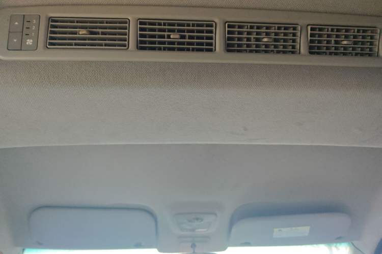 Used Wuling Zhengcheng 2021 1.5T Manual Luxury Version Headliner