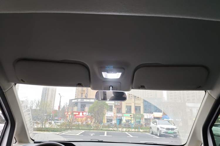 Used Wuling Zhengcheng 2021 1.5T Manual Comfort Version Headliner