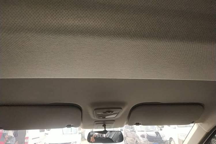 Used Wuling Zhengcheng 2021 1.5T Manual Comfort Version Headliner