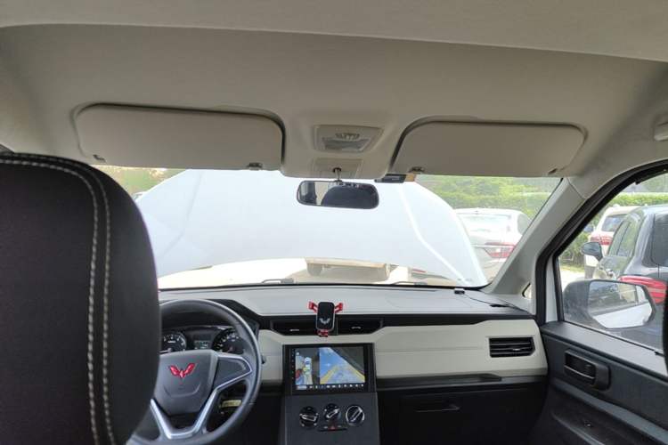 Used Wuling Zhengcheng 2021 1.5T Manual Comfort Version Headliner