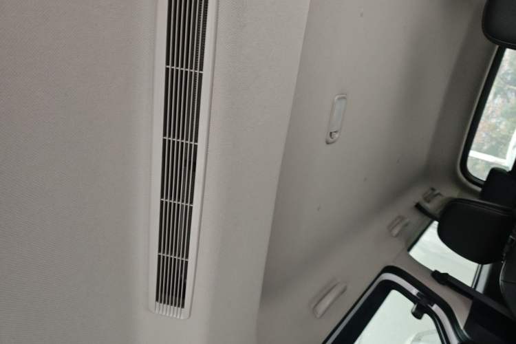 Used Wuling Zhengcheng 2021 1.5T Manual Luxury Version Headliner