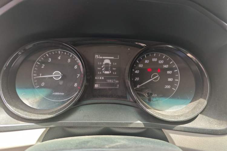 Used Wuling Zhengcheng 2021 1.5T Manual Luxury Version Instrument Cluster
