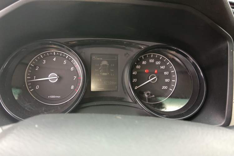 Used Wuling Zhengcheng 2021 1.5T Manual Luxury Version Instrument Cluster