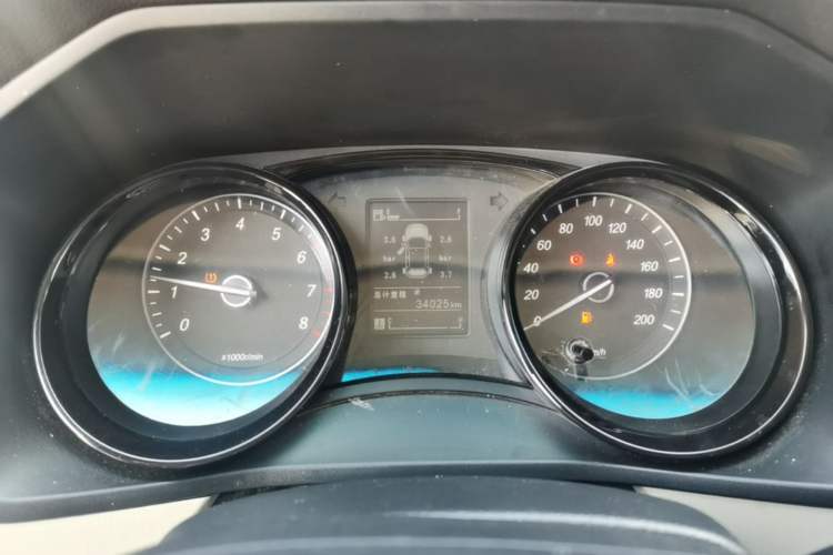 Used Wuling Zhengcheng 2021 1.5T Manual Luxury Version Instrument Cluster