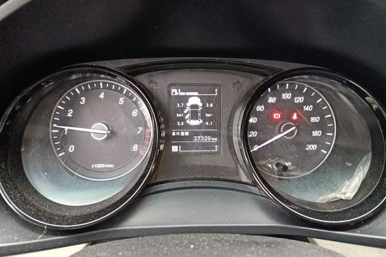 Used Wuling Zhengcheng 2021 1.5T Manual Luxury Version Instrument Cluster