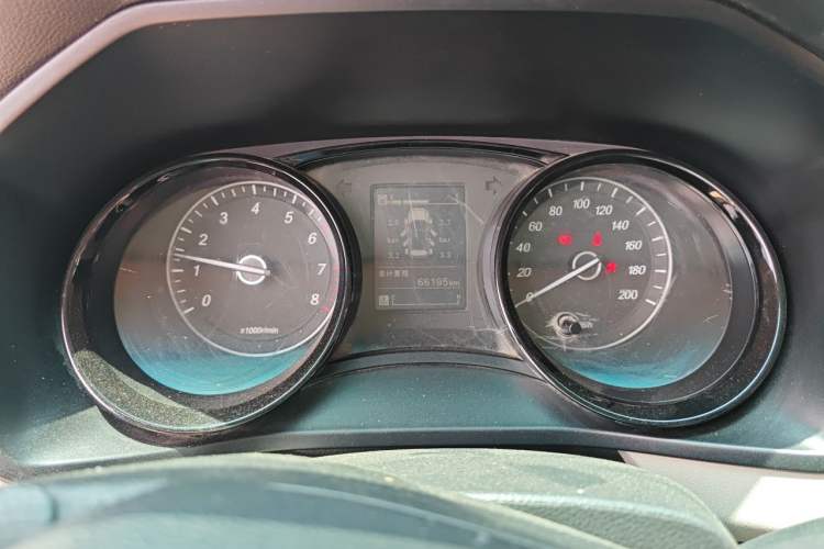 Used Wuling Zhengcheng 2021 1.5T Manual Luxury Version Instrument Cluster