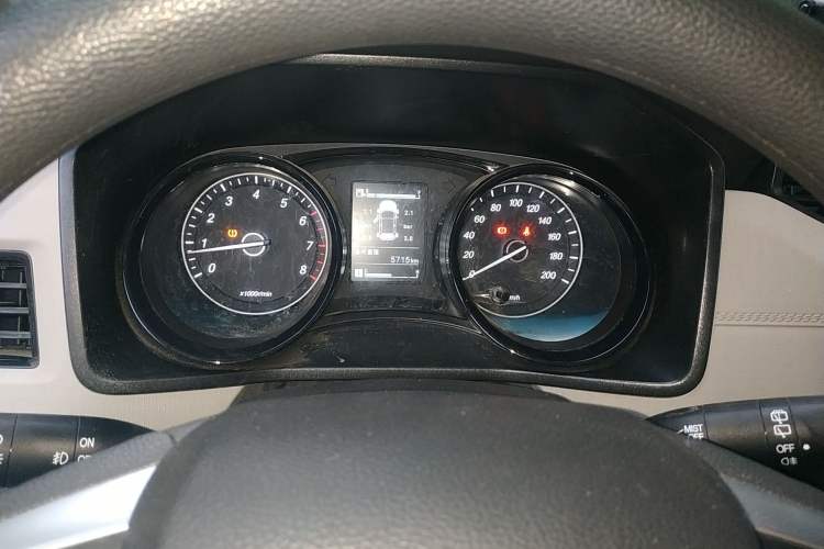Used Wuling Zhengcheng 2021 1.5T Manual Luxury Version Instrument Cluster