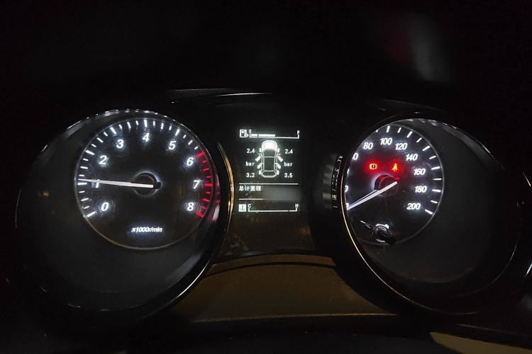 Used Wuling Zhengcheng 2021 1.5T Manual Luxury Version Instrument Cluster