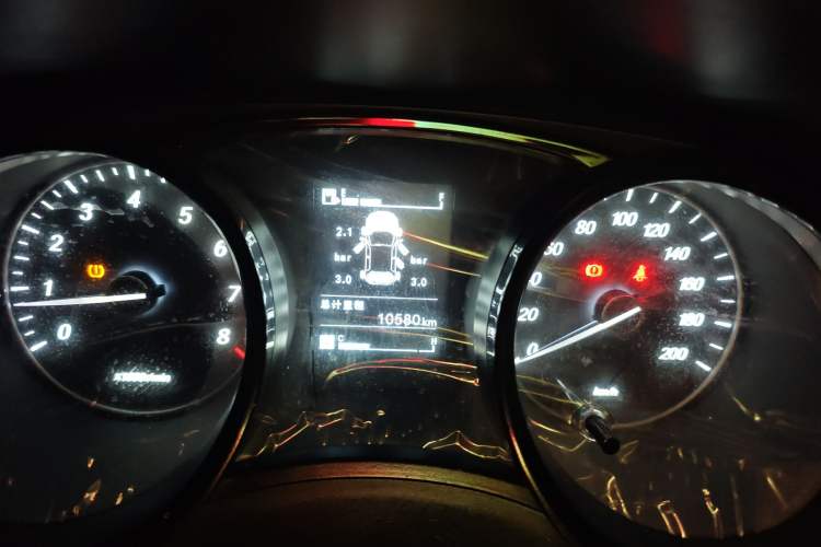 Used Wuling Zhengcheng 2021 1.5T Manual Luxury Version Instrument Cluster