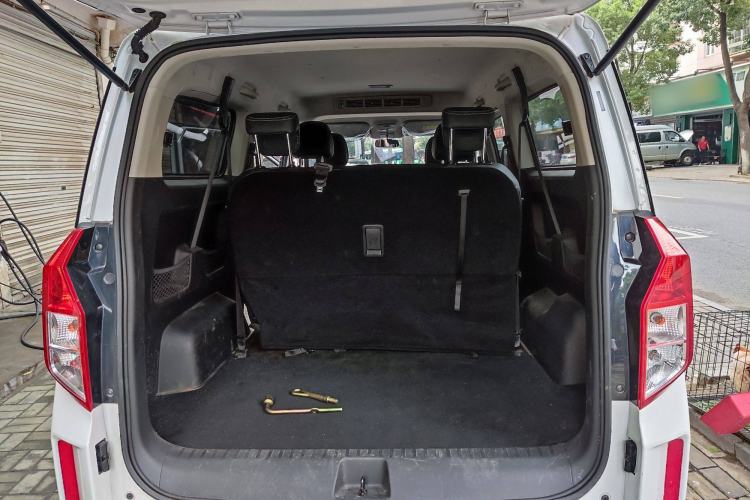 Used Wuling Zhengcheng 2021 1.5T Manual Luxury Version Interior 7