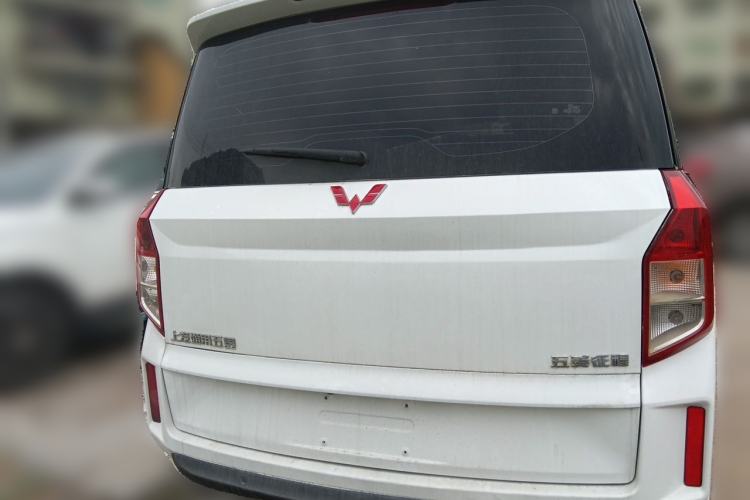 Used Wuling Zhengcheng 2021 1.5T Manual Luxury Version Rear