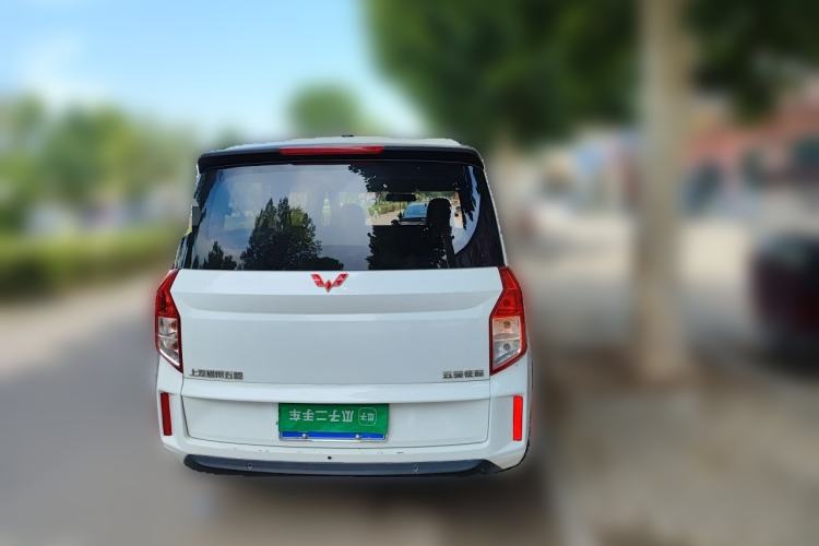 Used Wuling Zhengcheng 2021 1.5T Manual Comfort Version Rear