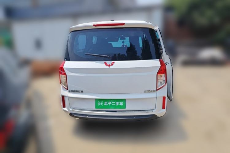 Used Wuling Zhengcheng 2021 1.5T Manual Luxury Version Rear