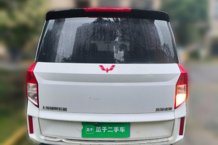 Used Wuling Zhengcheng 2021 1.5T Manual Comfort Version Rear