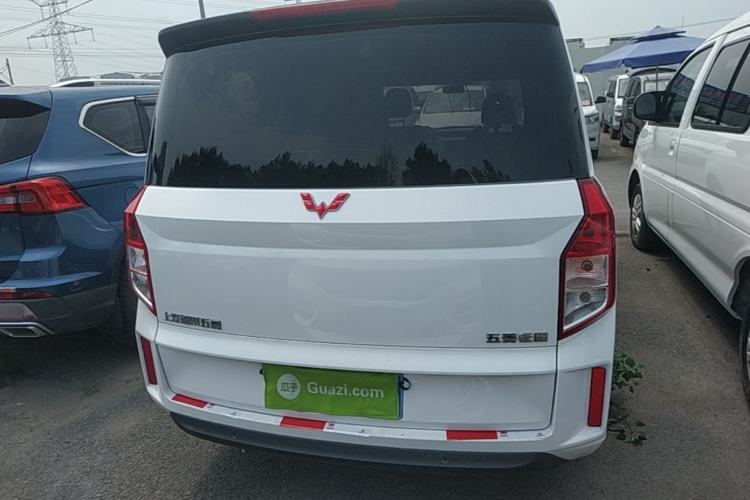 Used Wuling Zhengcheng 2021 1.5T Manual Comfort Version Rear