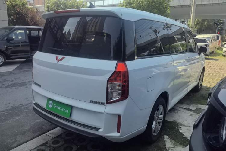 Used Wuling Zhengcheng 2021 1.5T Manual Luxury Version Rear Right 45 Deg