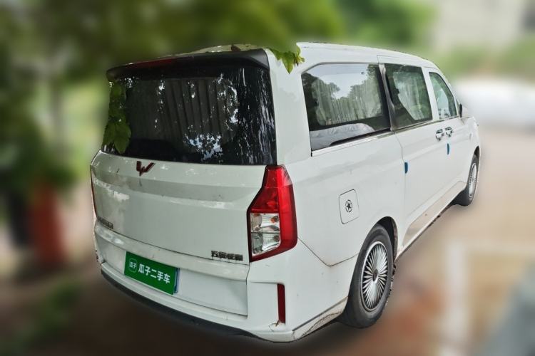 Used Wuling Zhengcheng 2021 1.5T Manual Comfort Version Rear Right 45 Deg